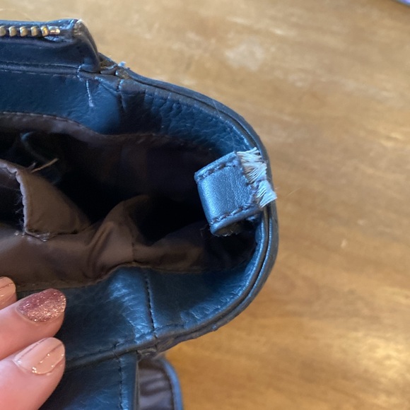 Matt & Nat navy blue diaper bag - Picture 5 of 7